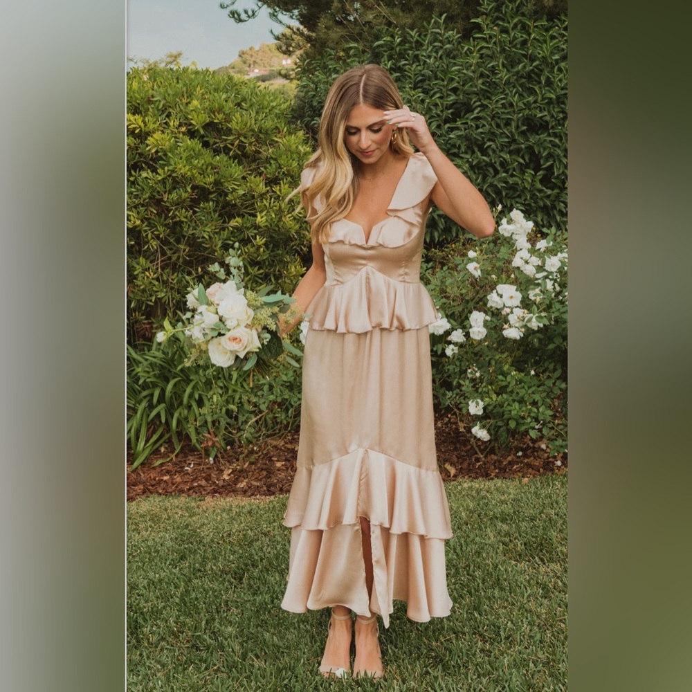 Reese Ruffle Dress - Champagne (M)